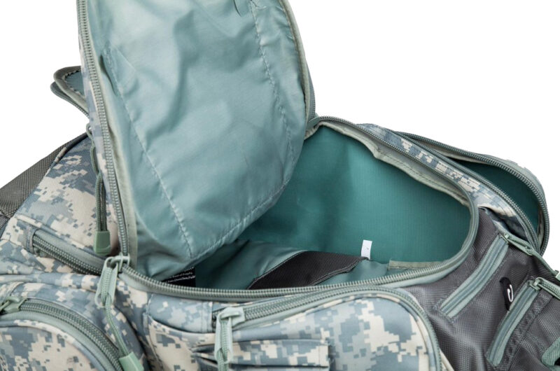 Tanner+Tailor Premium Herren Outdoor Rucksack mit Laptop-, Trinkblase- und Musikplayer-Fach (ACU Camouflage) – Bild 4